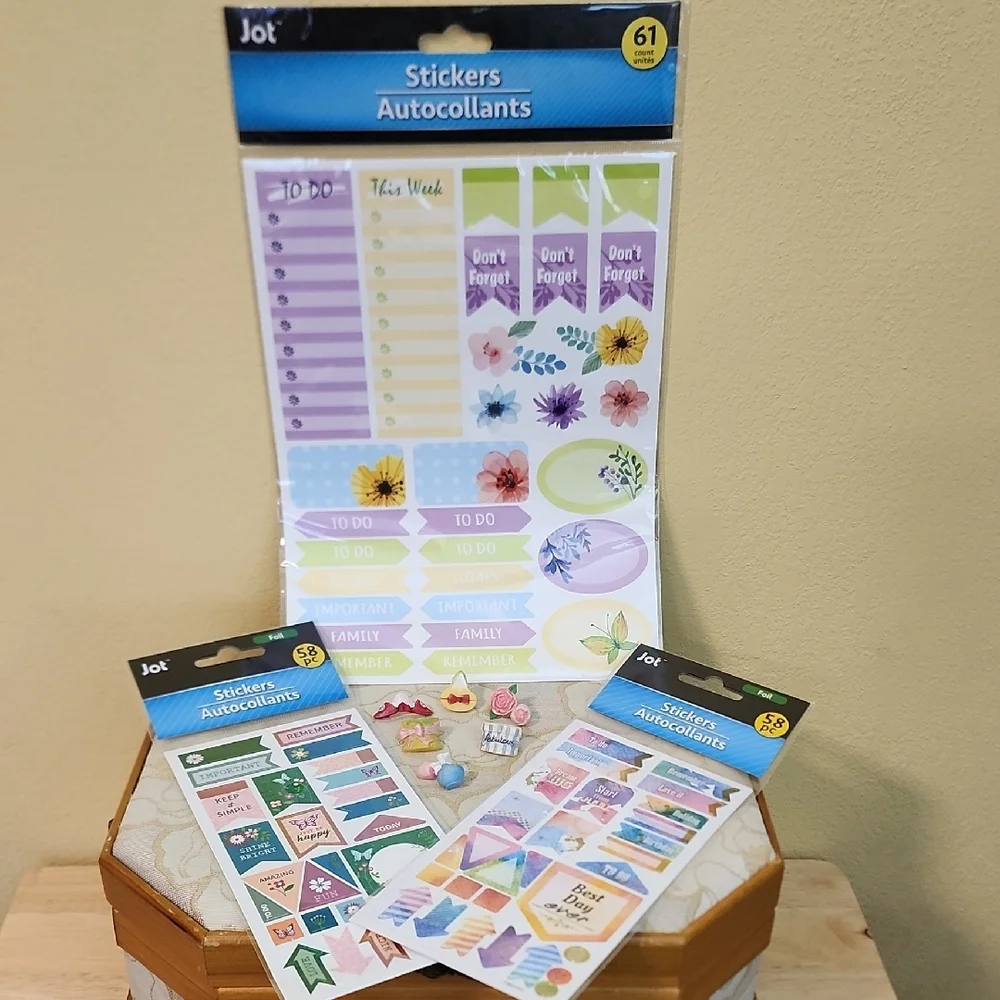 Planer Sticker Set with Decorative Push Pins